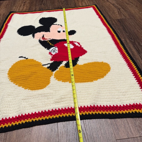 Cute Mickey Mouse Disney Throw Blanket 90s Handmade Crocheted 47”x38”